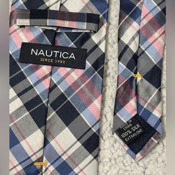 Nautica Tie Madras 100% Silk - Picture 3 of 3